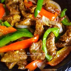 A picture of Beef stir fry.