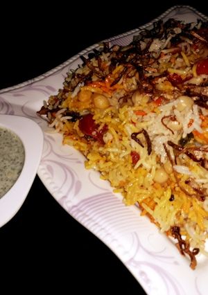 A picture of Degi style Chana pulao.