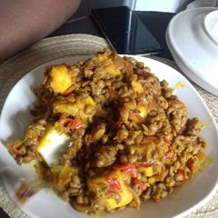 A picture of Porriage beans with boiled yam.