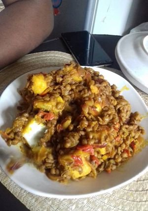 A picture of Porriage beans with boiled yam.
