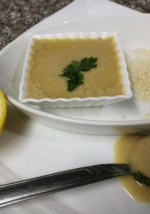 A picture of Tahini sauce.