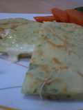Waffle salado con queso escondido