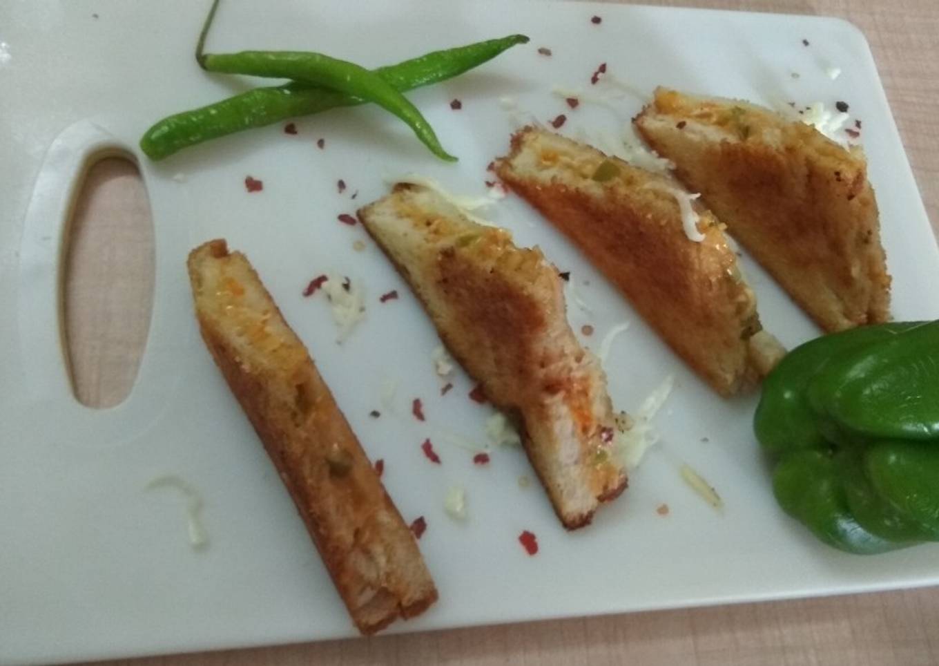 Chilli Cheese Tava Toast Sandwiches