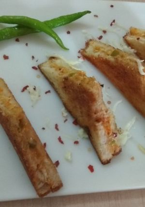 A picture of Chilli Cheese Tava Toast Sandwiches.