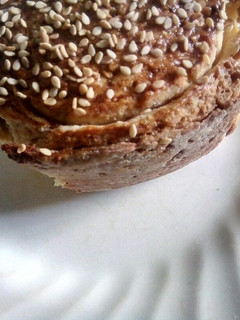 A picture of Simsim rolls.