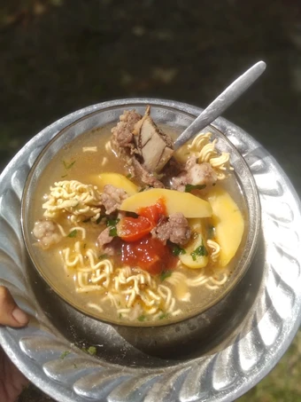 Cara Mudah Membuat Resep Sup tulang sapi Anti Ribet, Sempurna