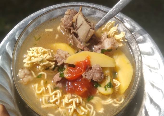 Cara membuat Sup tulang sapi Cara membuat Sup tulang sapi