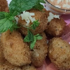 A picture of Cheese banana nuggets.