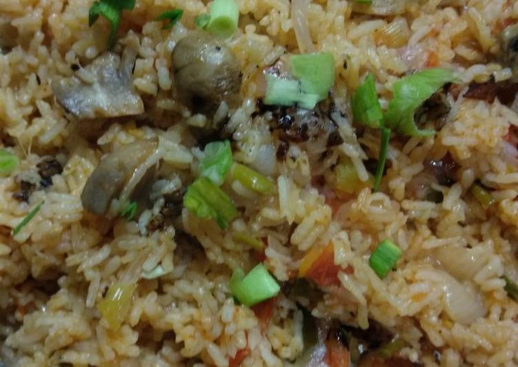 Recipe of Quick Mushroom biryani