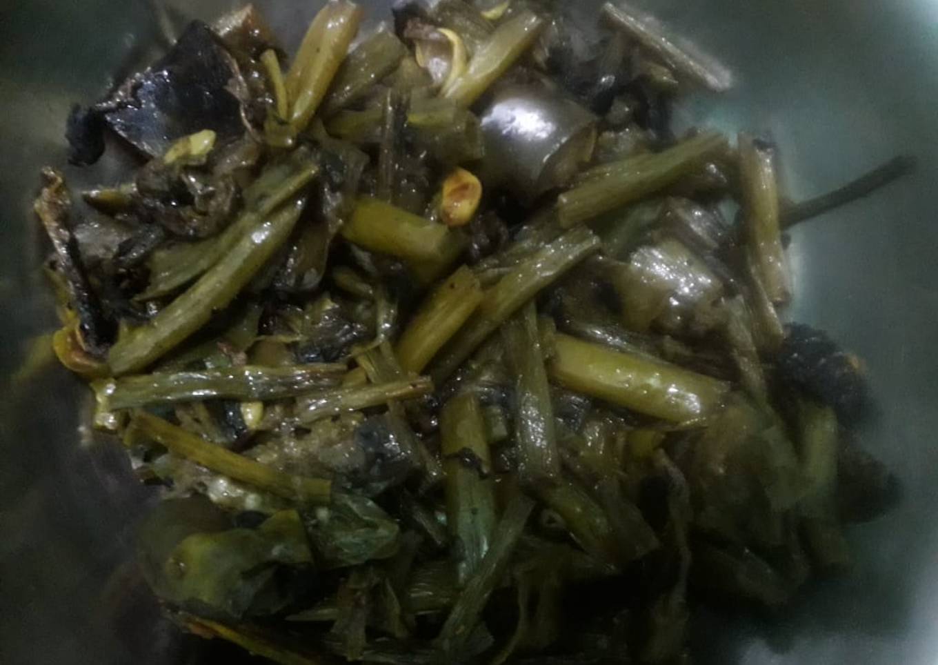 Spring onion stir fry