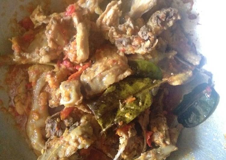 Rica rica tulang ayam pedas mampus 😰
