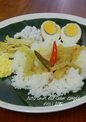 Foto resep Nasi Liwet Rice Cooker Komplit