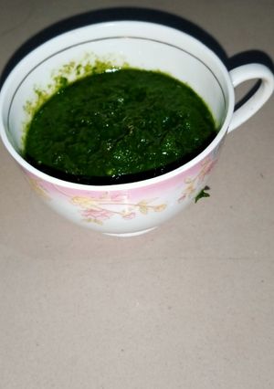 पुदीने की चटनी (pudine ki chutney recipe in Hindi) रेसिपी मुख्य फोटो