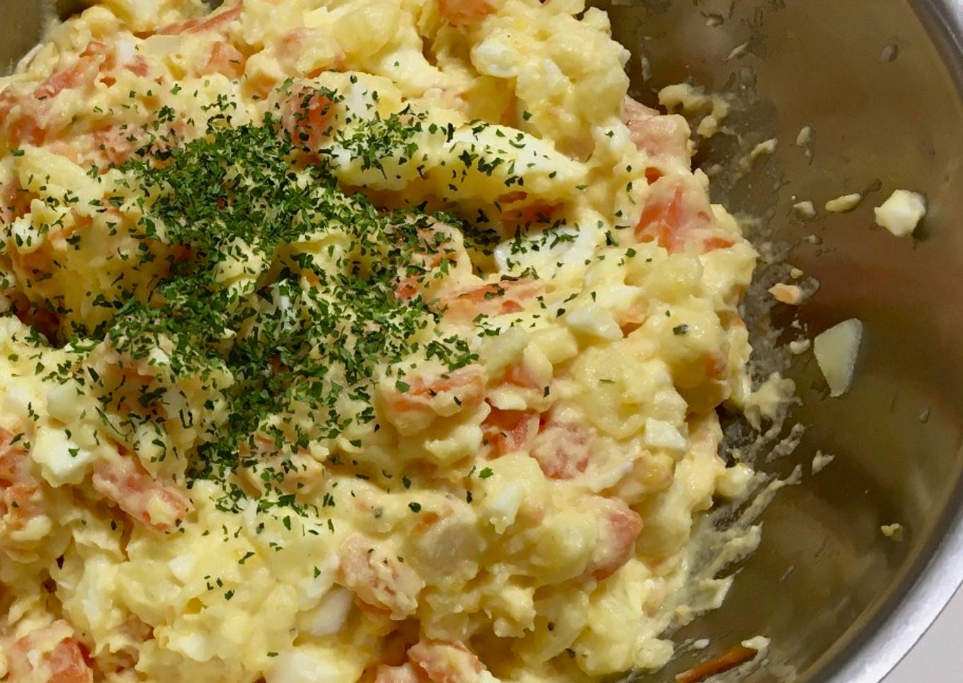 Light potato salad