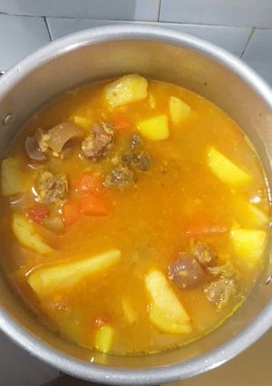Hình của món THỊT BÒ HẦM KHOAI TÂY, CÀ RỐT.