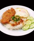 SP.0686 - Cơm Tấm Sườn Rim Trứng Ốp La