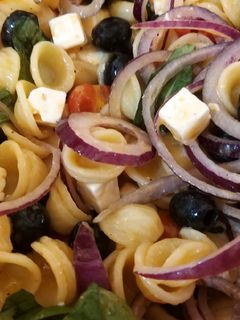 Foto di Pasta fredda alla greca