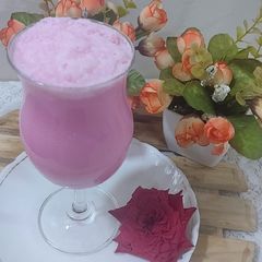 A picture of Rose 🌹lassi.