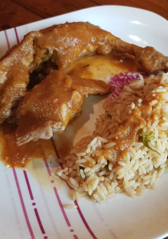 Una foto de Conejo con arroz