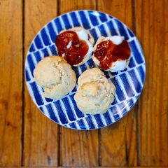 3 Ingredients Scones (vegan) A picture of 3 Ingredients Scones (vegan).