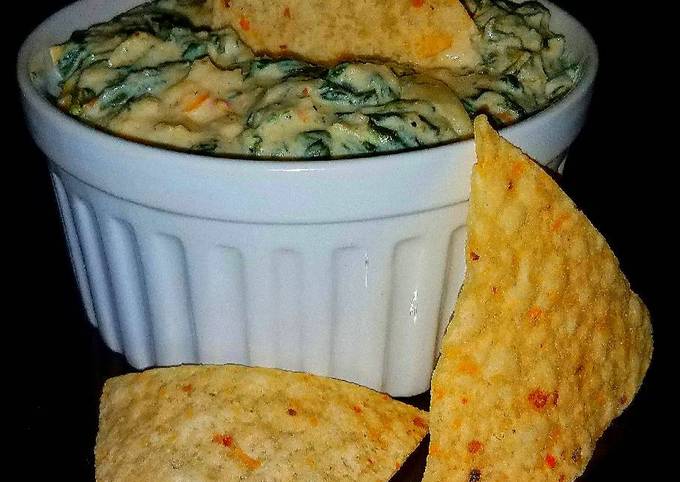 Recipe of Ultimate Mike&#39;s Hot &amp; Creamy Seafood Artichoke Spinach Dip