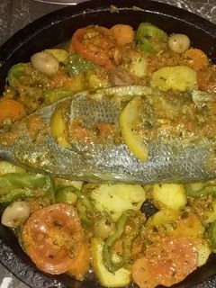 صورة لوصفة حوتة بالخضر فالفرن