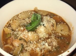 Una foto de Sopa minestrone
