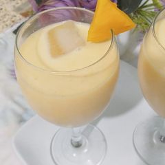 A picture of Mango lassi.