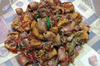 Resep Cumi asin + teri medan hot jeletot (masakan rumahan sederhana) Anti Gagal