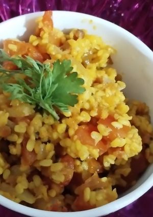 टोमॅटो भाजी (Tomato Bhaji Recipe In Marathi) रेसिपी चे मुख्य फोटो 