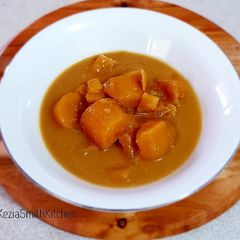 A picture of Kolak Labu Kuning (Sweet Pumkin Soup).