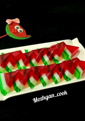 عکسی از دستور ژله هندوانه یلدایی
