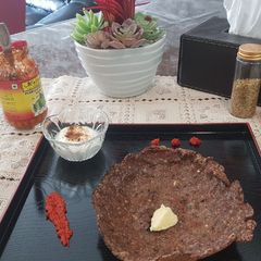 A picture of Ragi cabbage roti.