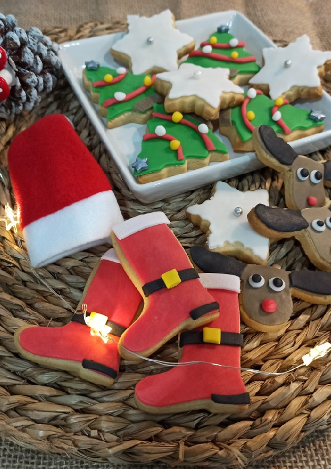 Una foto de Galletas navideñas 🎄 de jengibre y canela 🍪