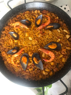 Una foto de Fideuá de pescado