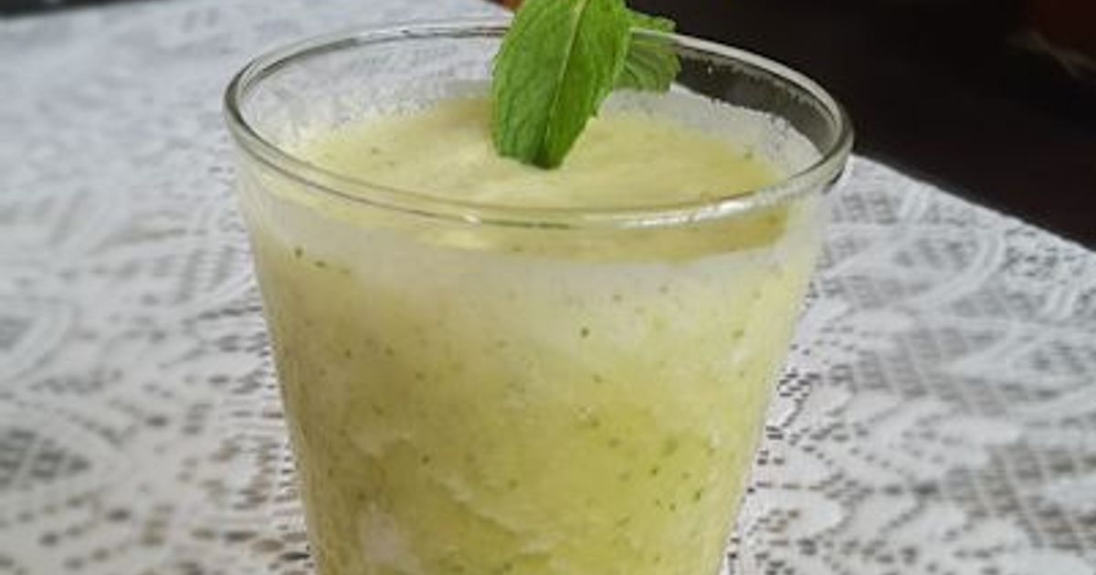 Licuado De Piña A La Menta Receta de Marina I. Blanck