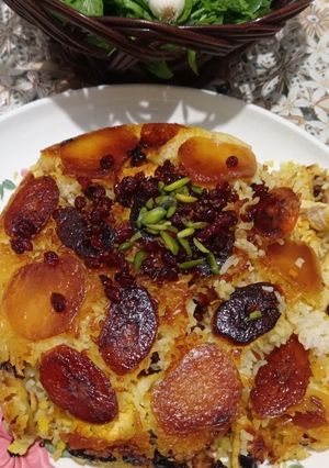 عکسی از دستور مرغ لا پلو