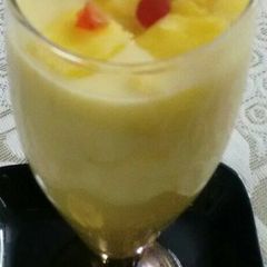 A picture of Mango shake.