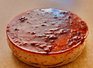 Una foto de Keto cheesecake de frambuesa