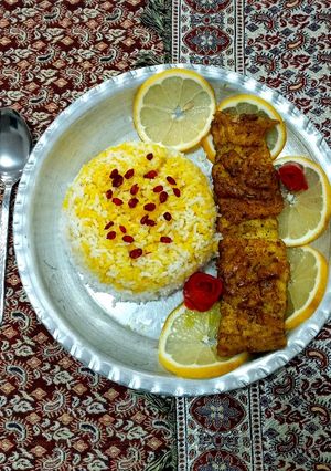 عکسی از دستور 🤍پلو زعفرونی و ماهی🤍