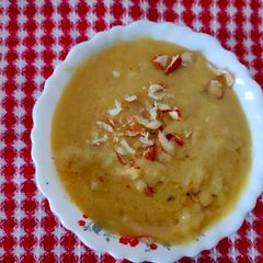 A picture of Doodh khichdi.