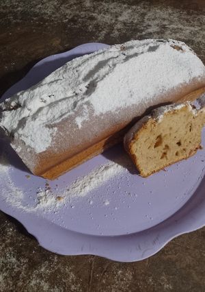 Una foto de Budín de yogurt de frutillas 🍓