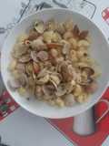Pasta con chirlas y gambas