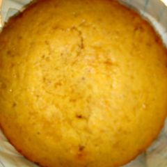 A picture of Homemade mini cake.