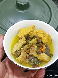 Hình của món Ốc om chuối đậu.
