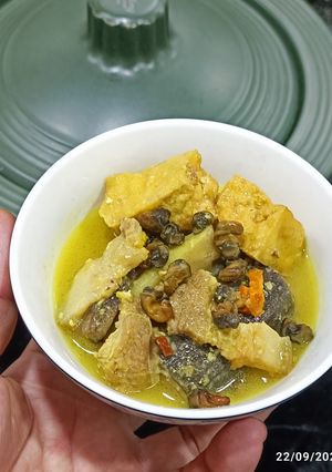 Hình của món Ốc om chuối đậu.