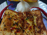 चीज़ गार्लिक ब्रेड (Cheese garlic bread recipe in Hindi)