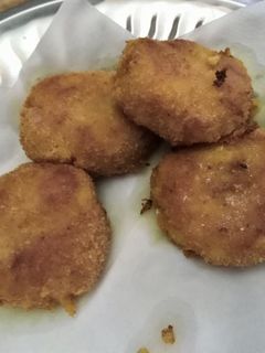 A picture of Potato cutlets.