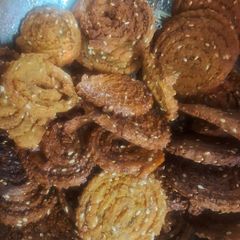 A picture of Chakri.