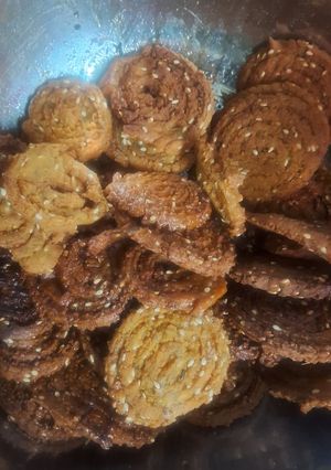 A picture of Chakri.